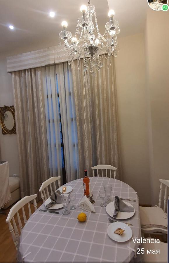 Cozy Luxury Apartments*****. The City Center فالنسيا المظهر الخارجي الصورة