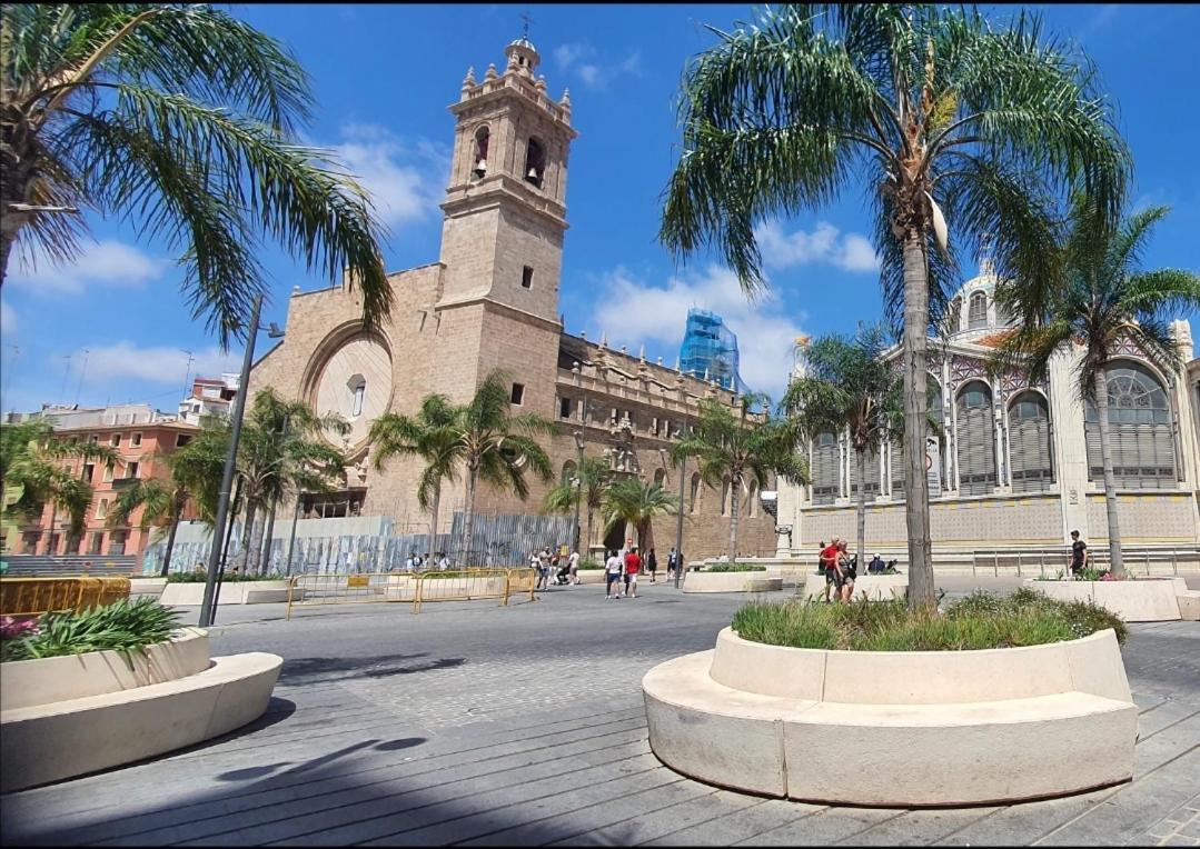 Cozy Luxury Apartments*****. The City Center فالنسيا المظهر الخارجي الصورة
